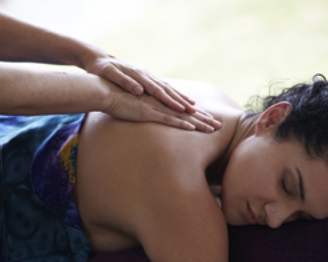 Valentine’s Special - 2 hour Traditional “old style” Hawaiian Lomi Lomi Massage with Love Treats Bag